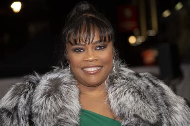 Isha Price - Age, Family, Bio