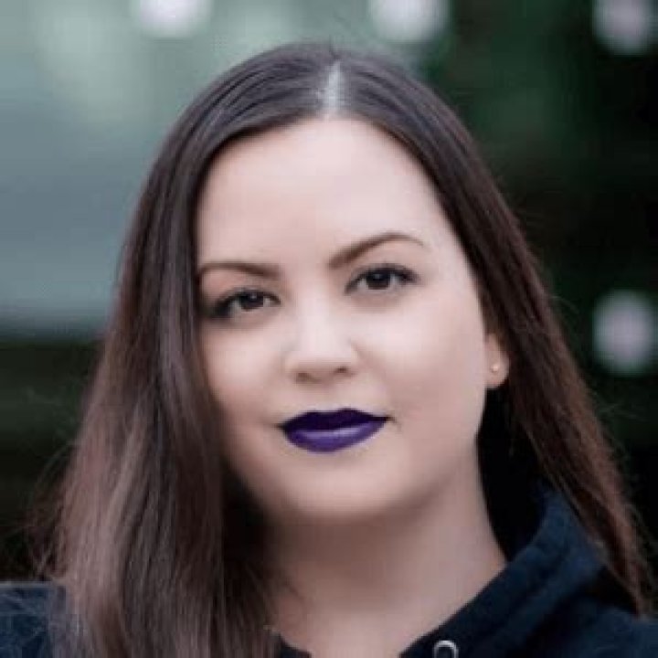 Sarah Turney - Age, Family, Bio