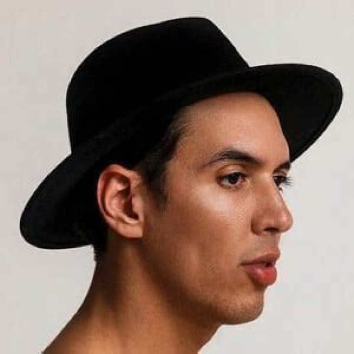 Un tal Fredo - Age, Family, Bio