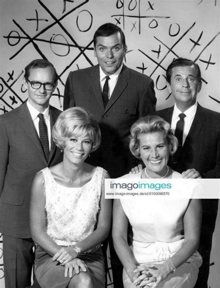 Wally Cox - Trivia, Family, Bio